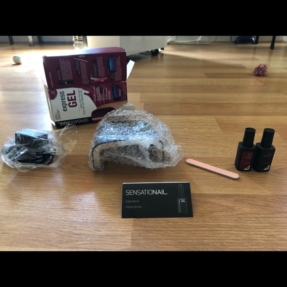 Gel Nail Starter Kit w/ spare color - Picture 4 of 5